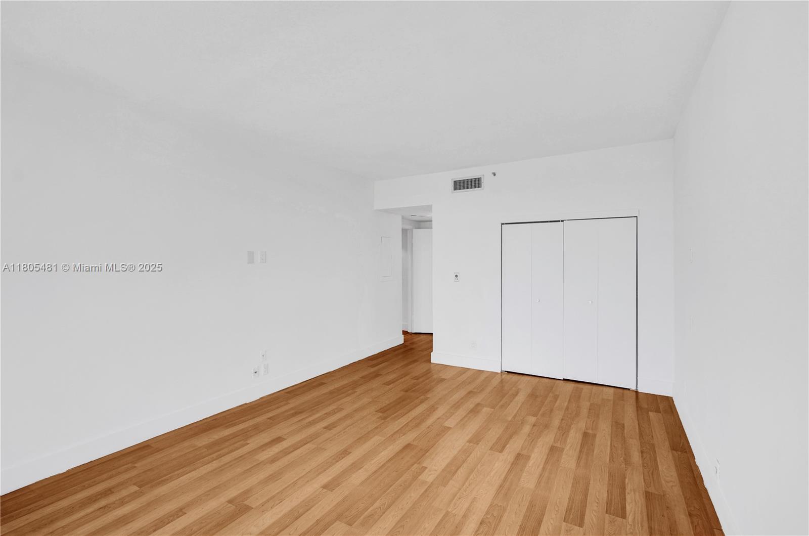 Hamptons West - Residential