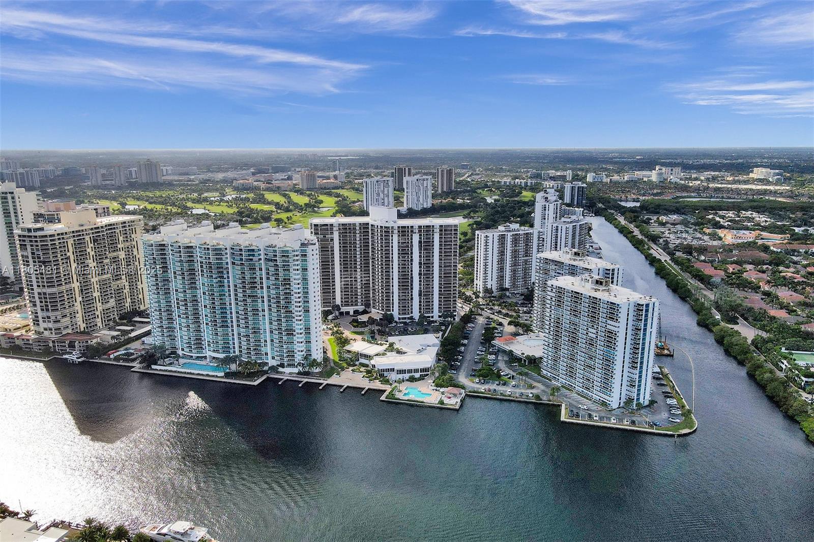 Hamptons West - Residential