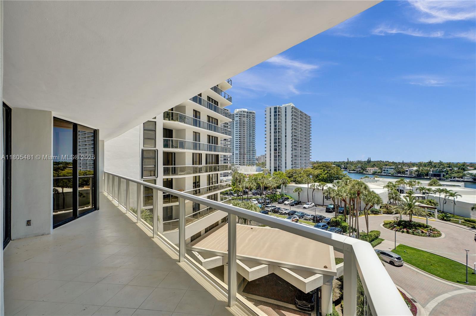 Hamptons West - Residential