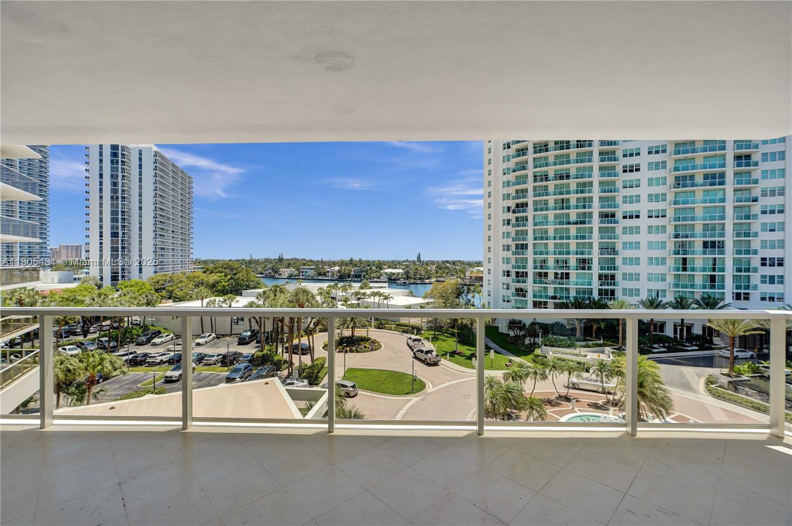 Hamptons West - Residential