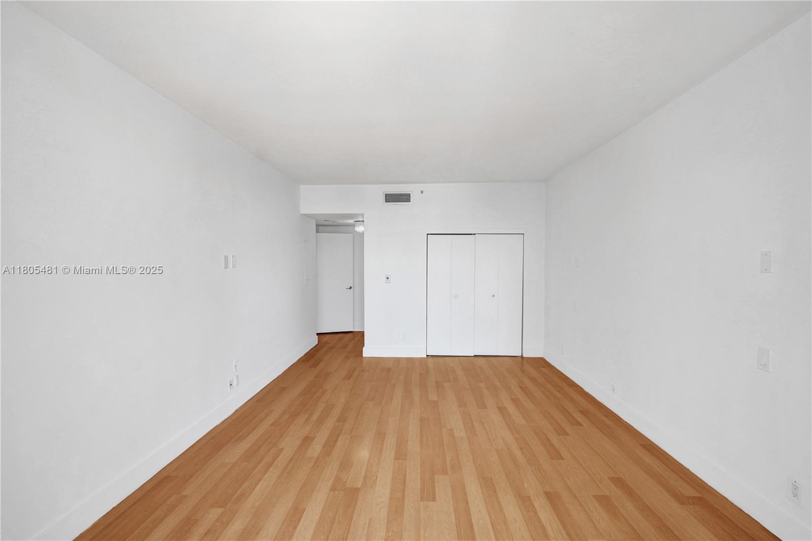 Hamptons West - Residential