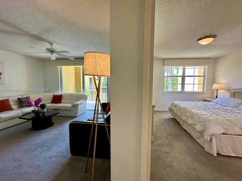 Photo of 19701 E Country Club Dr #5405, Aventura, FL 33180 (MLS # A11879448)