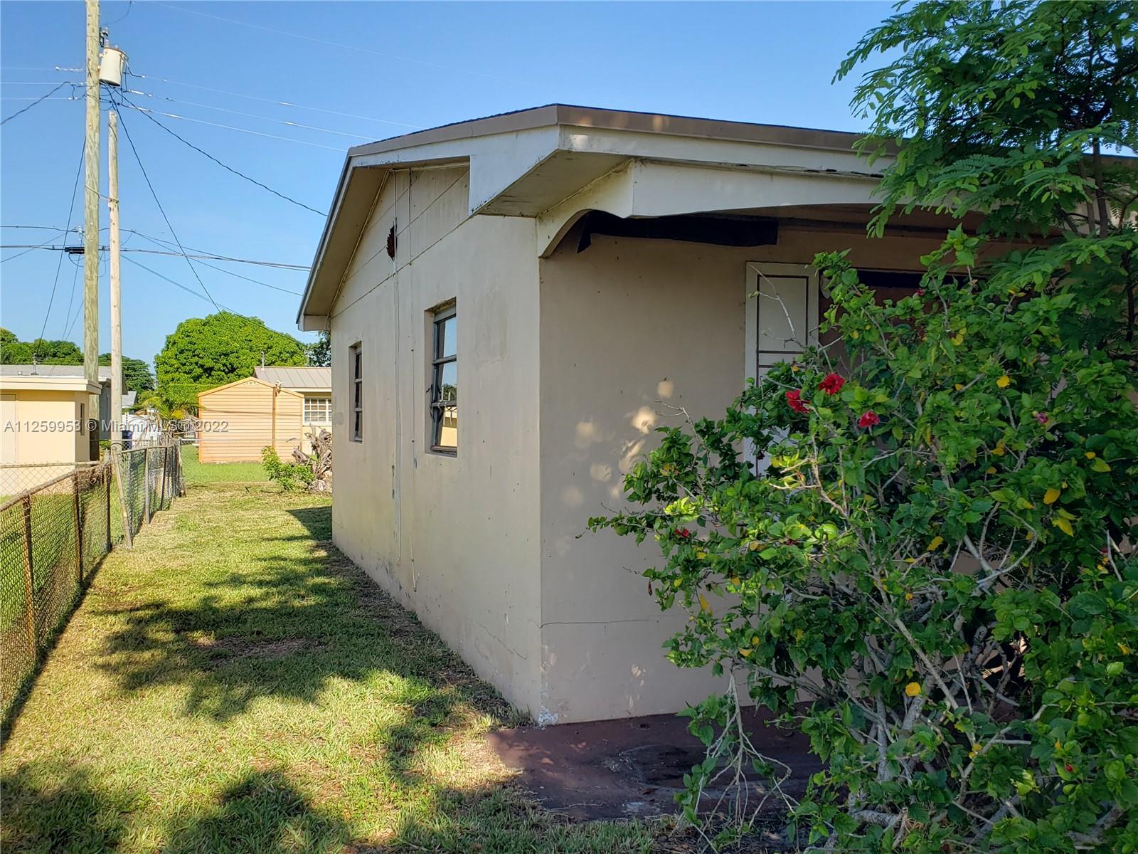 BERKELEY MANOR SEC 2 - Residential