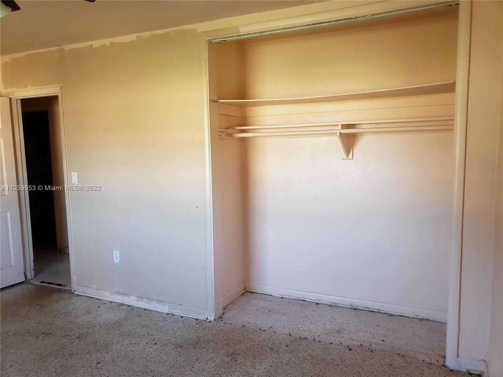 BERKELEY MANOR SEC 2 - Residential