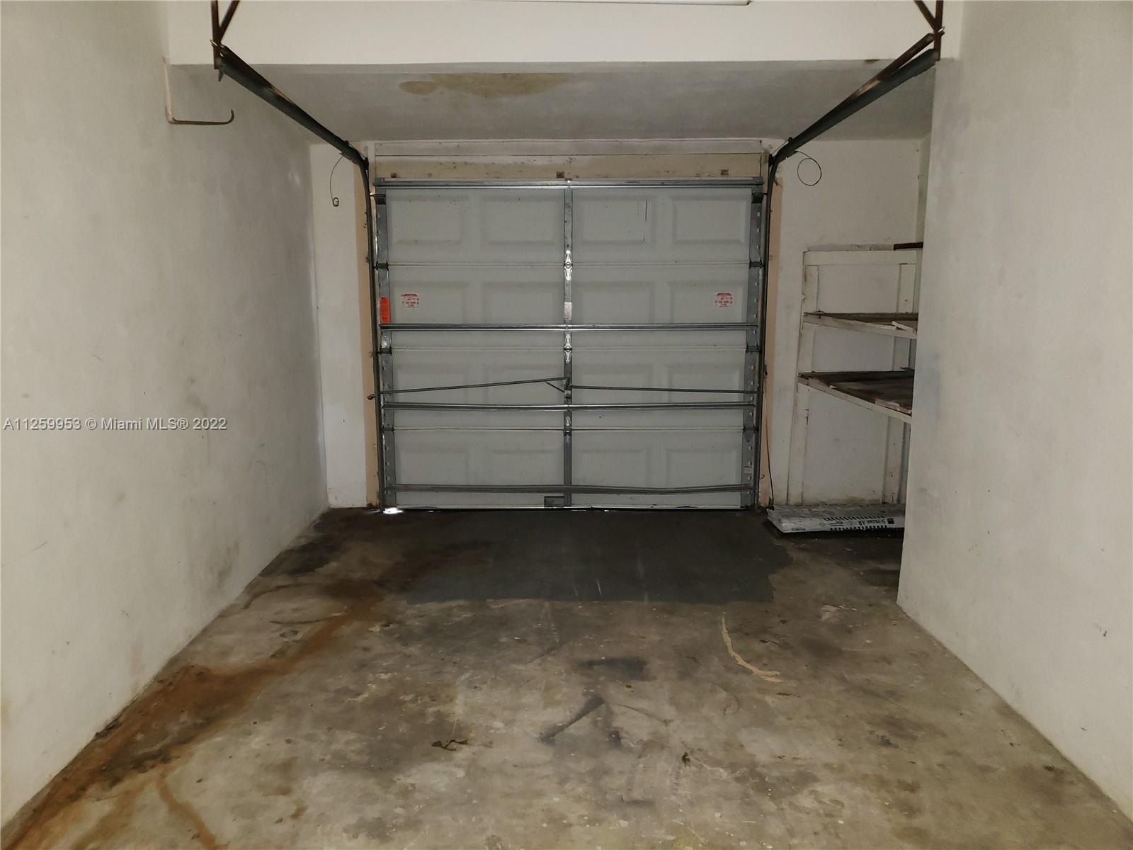 BERKELEY MANOR SEC 2 - Residential