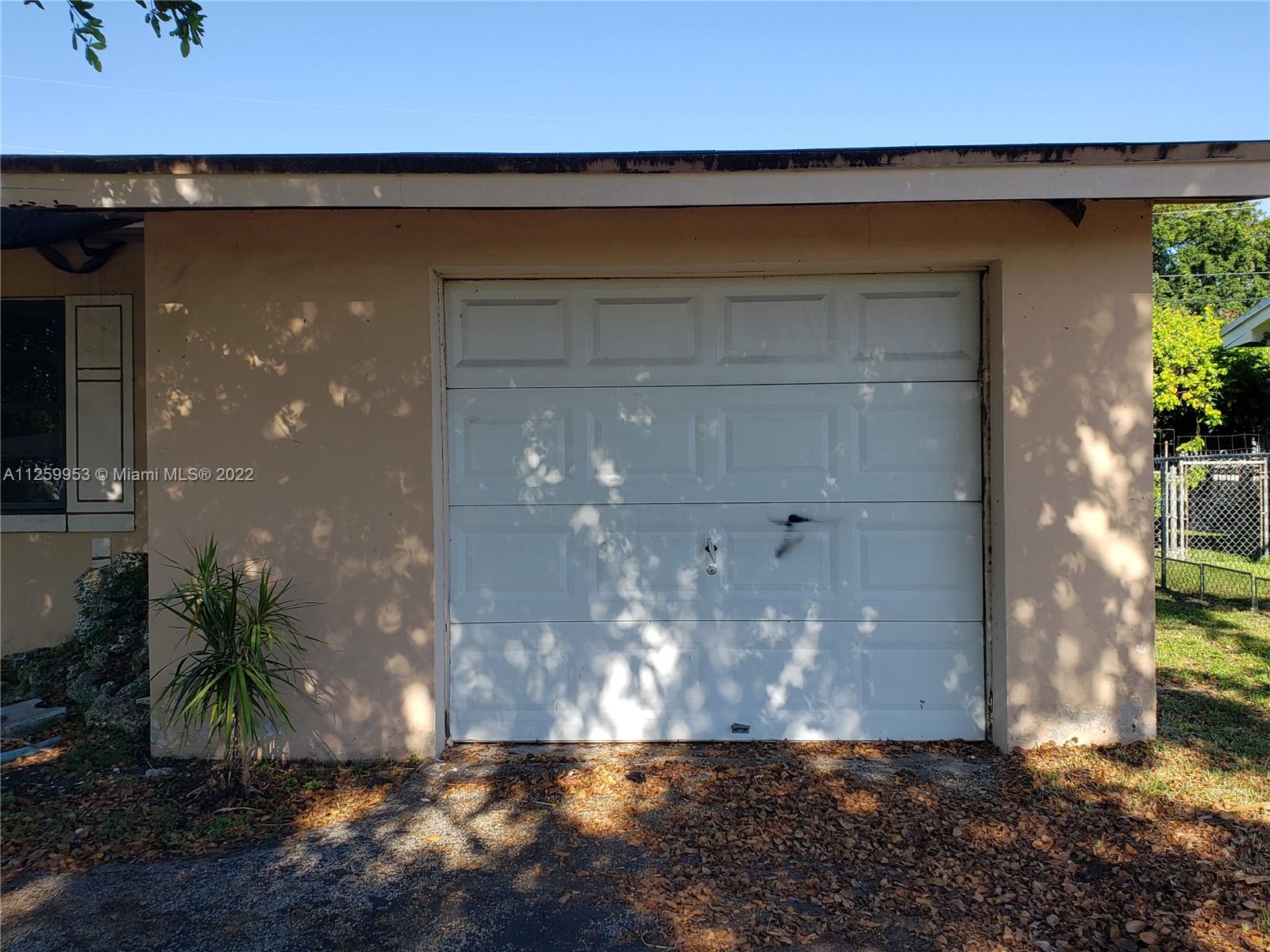 BERKELEY MANOR SEC 2 - Residential