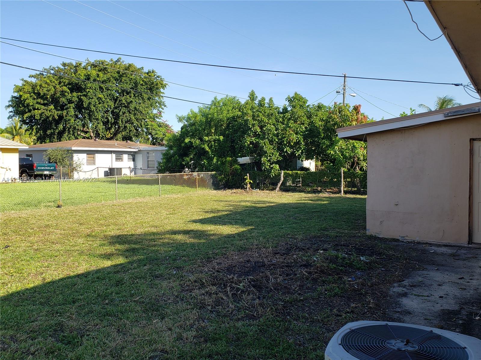 BERKELEY MANOR SEC 2 - Residential