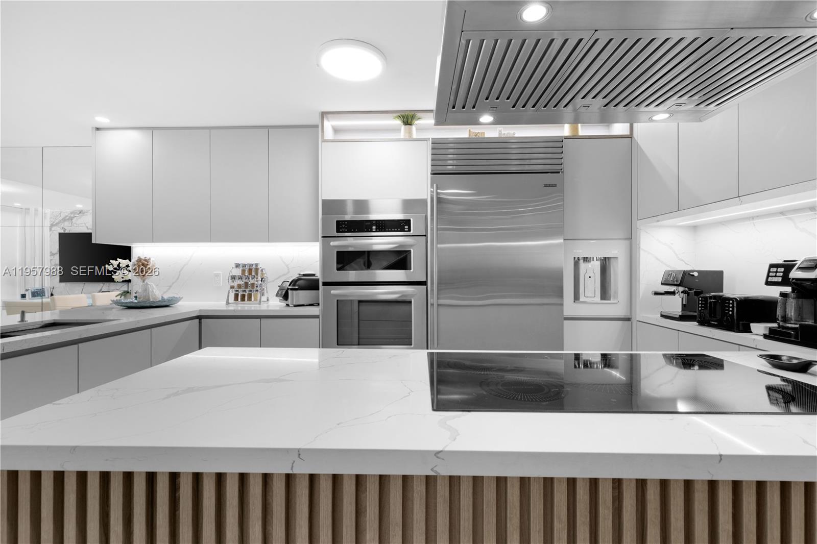 ARTECH RESIDENCES AT AVEN - Residential