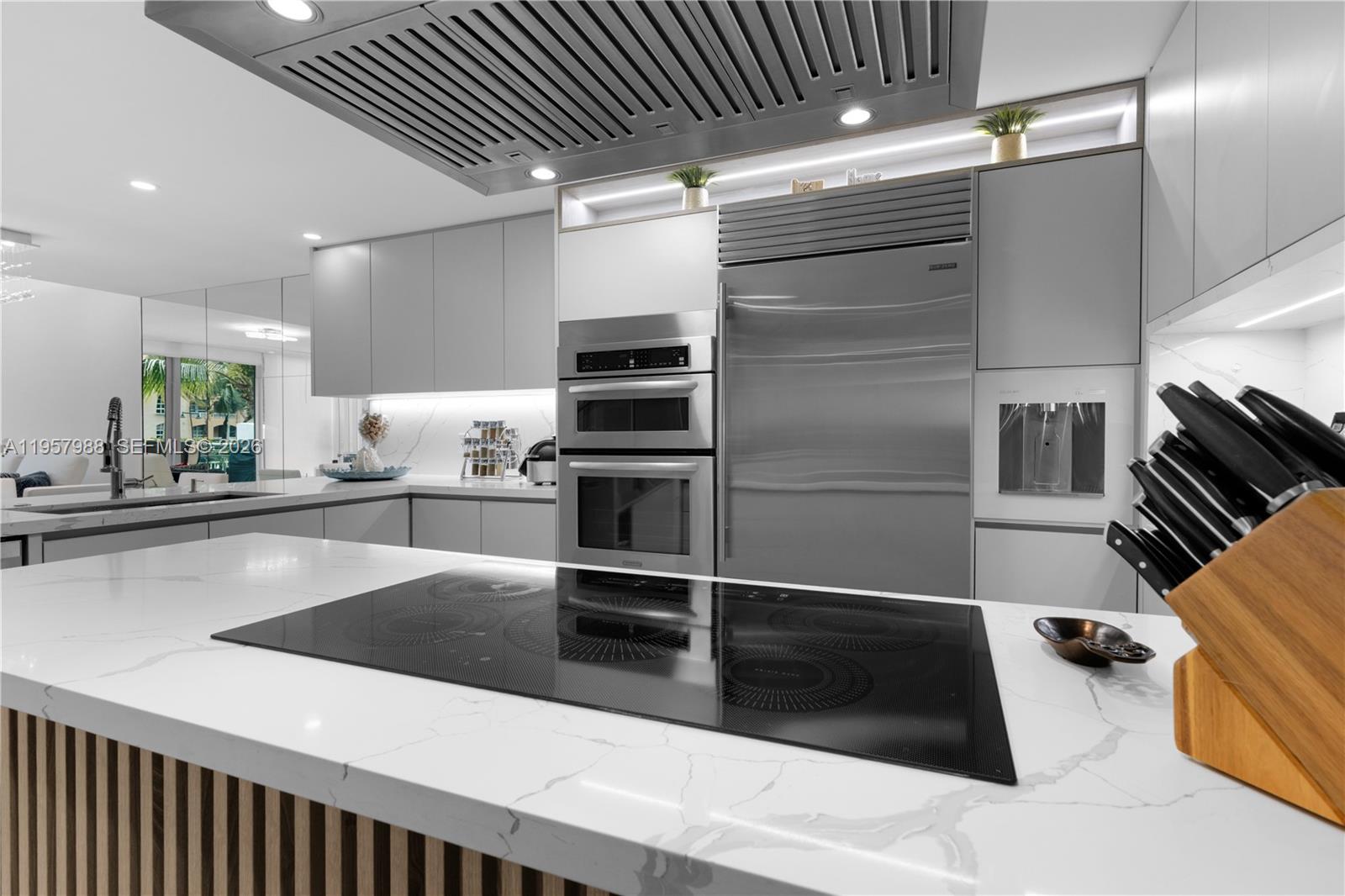 ARTECH RESIDENCES AT AVEN - Residential