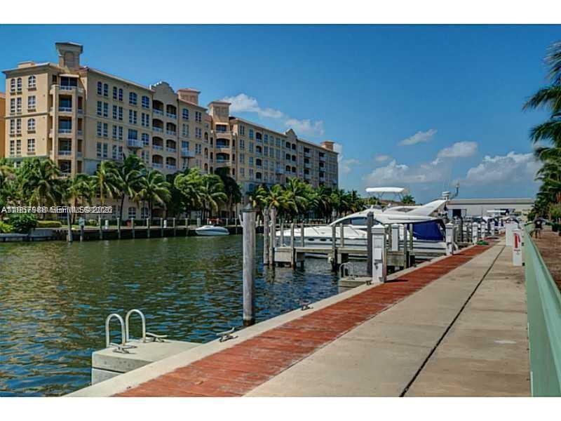 ARTECH RESIDENCES AT AVEN - Residential