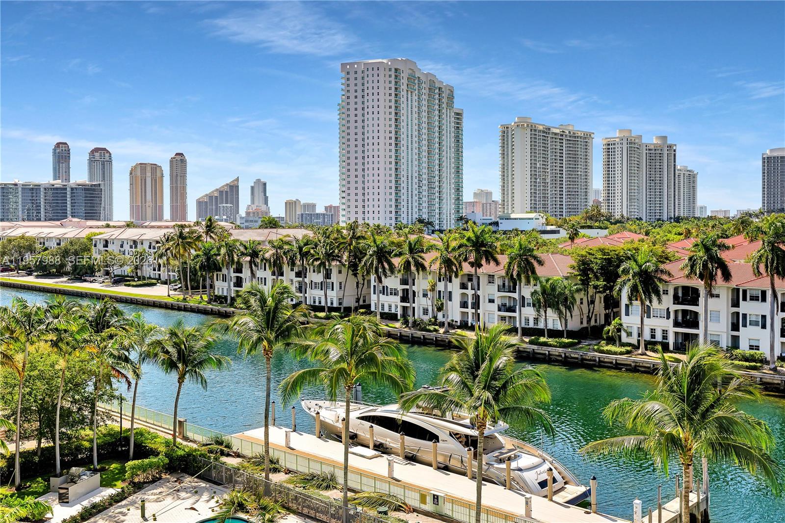 ARTECH RESIDENCES AT AVEN - Residential