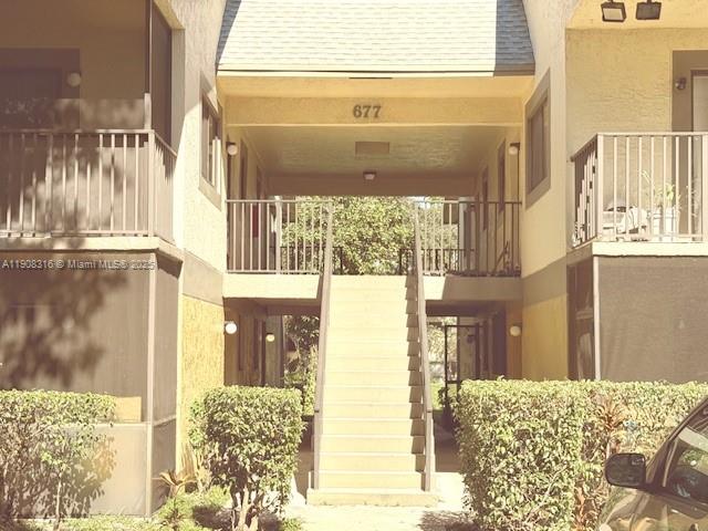 TIVOLI TRACE CONDO NO 1 - Residential