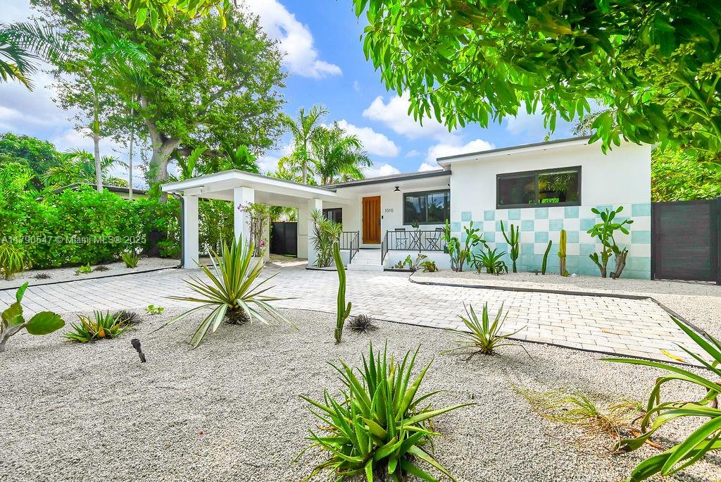 Property for Sale at 1010 Ne 83rd St, Miami, Broward County, Florida - Bedrooms: 3 
Bathrooms: 3  - $1,189,000