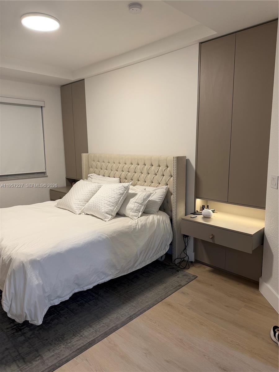 DORAL ISLES NORTH SEC ONE - Residential