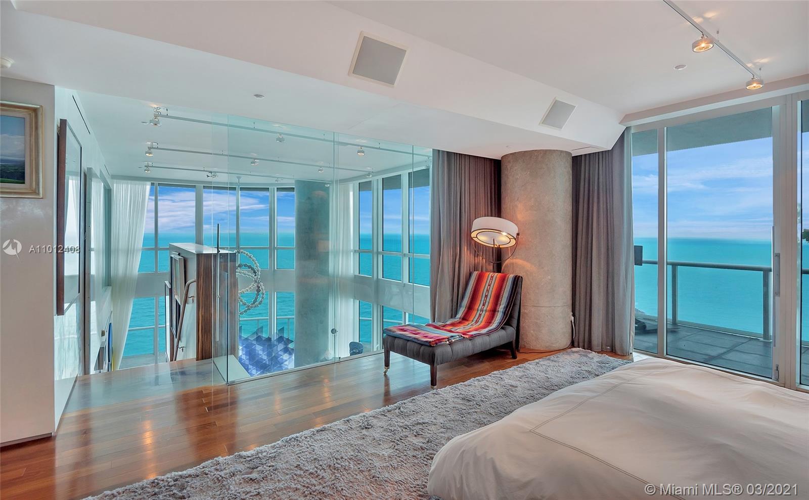 CONTINUUM SOUTH TOWER - Residential
