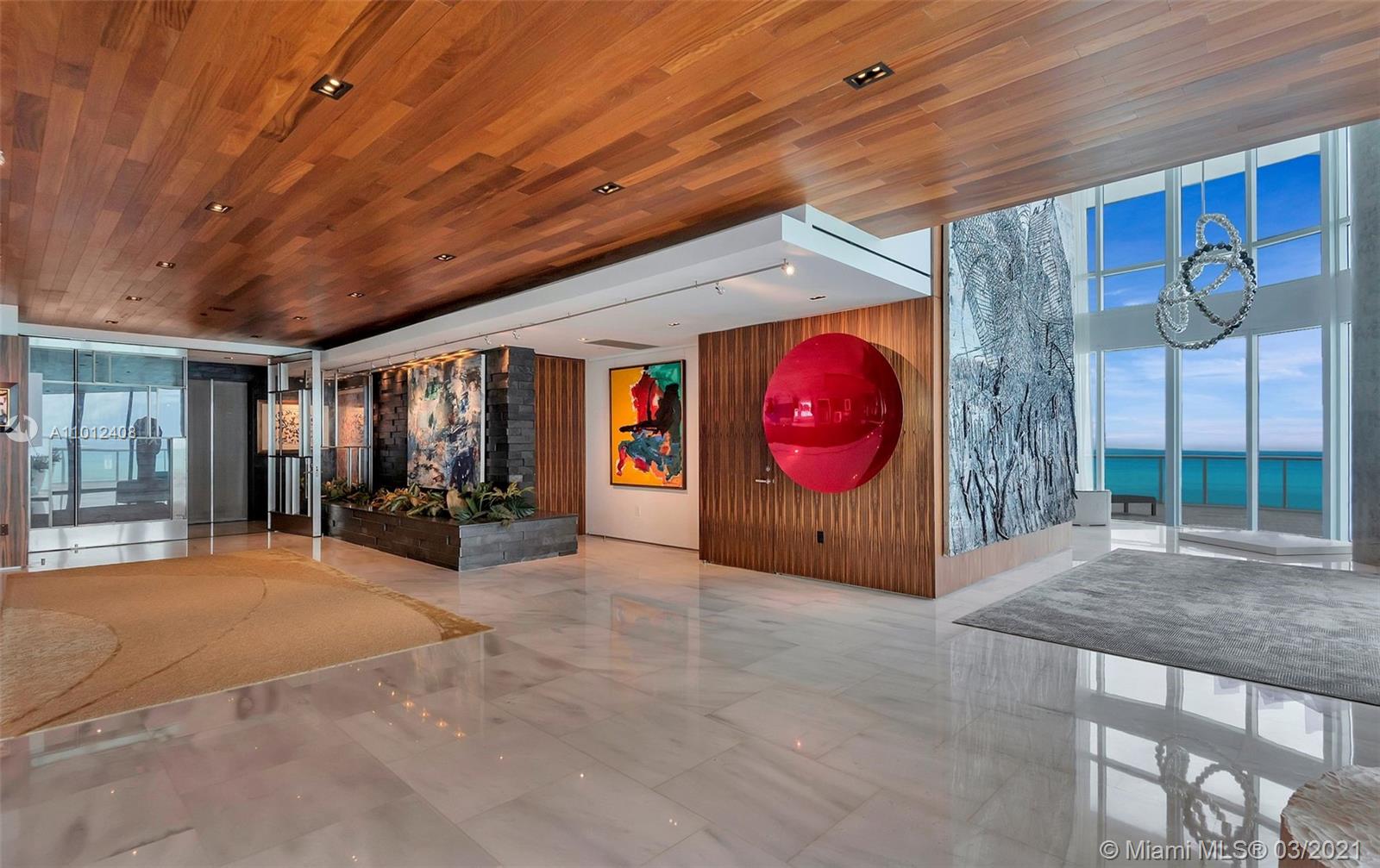 CONTINUUM SOUTH TOWER - Residential