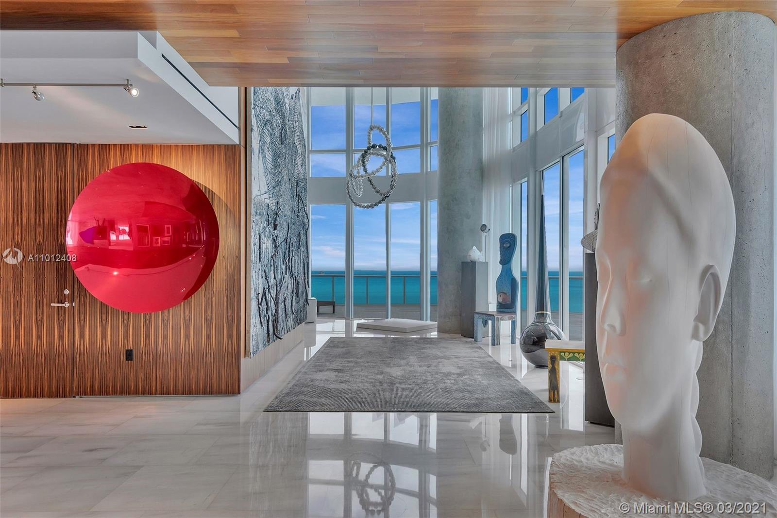 CONTINUUM SOUTH TOWER - Residential