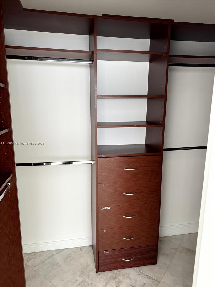 ELIZABETH GARDENS CONDO - Residential Lease