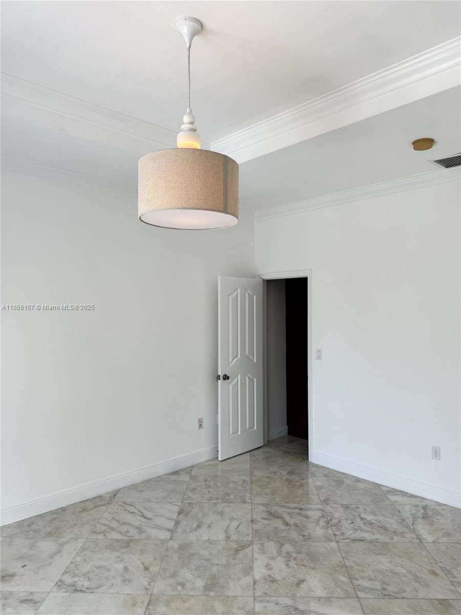 ELIZABETH GARDENS CONDO - Residential Lease