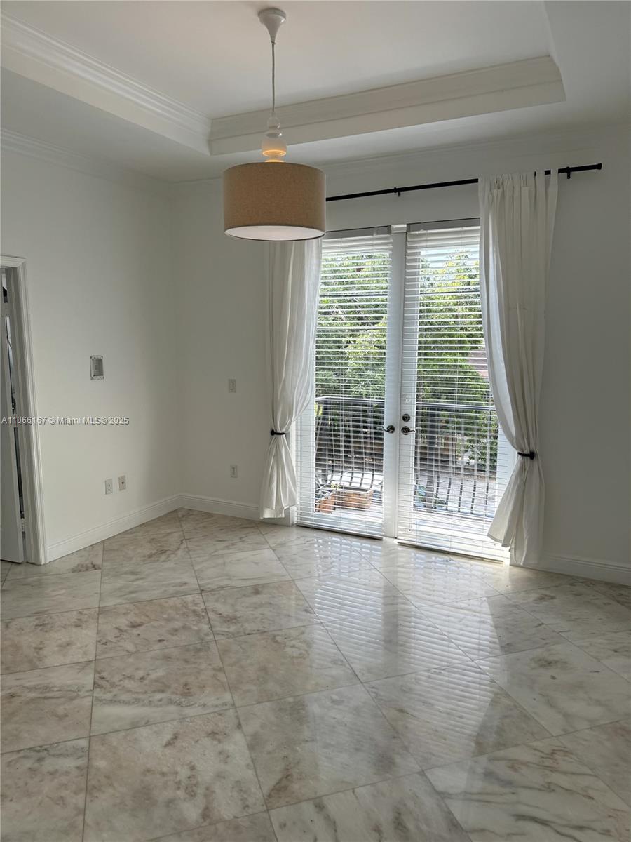 ELIZABETH GARDENS CONDO - Residential Lease