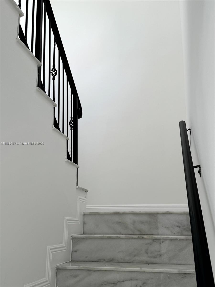 ELIZABETH GARDENS CONDO - Residential Lease