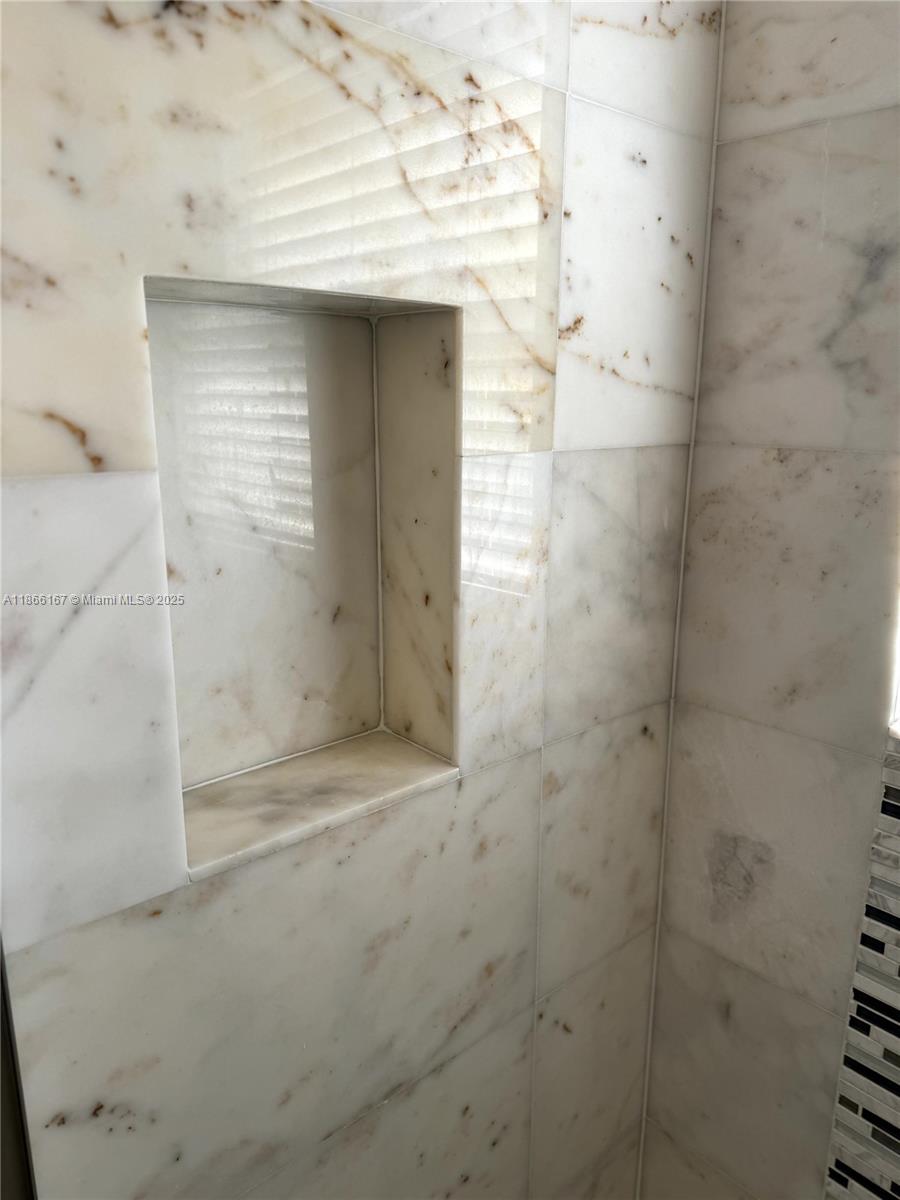 ELIZABETH GARDENS CONDO - Residential Lease