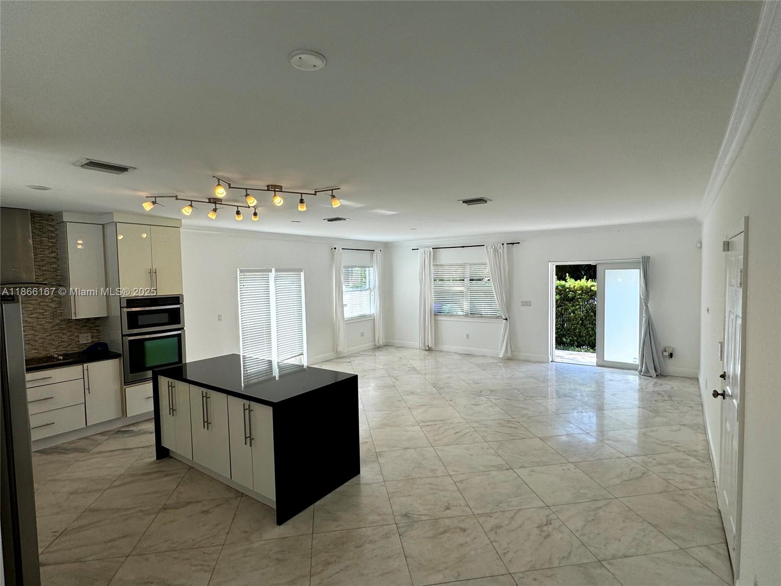 ELIZABETH GARDENS CONDO - Residential Lease