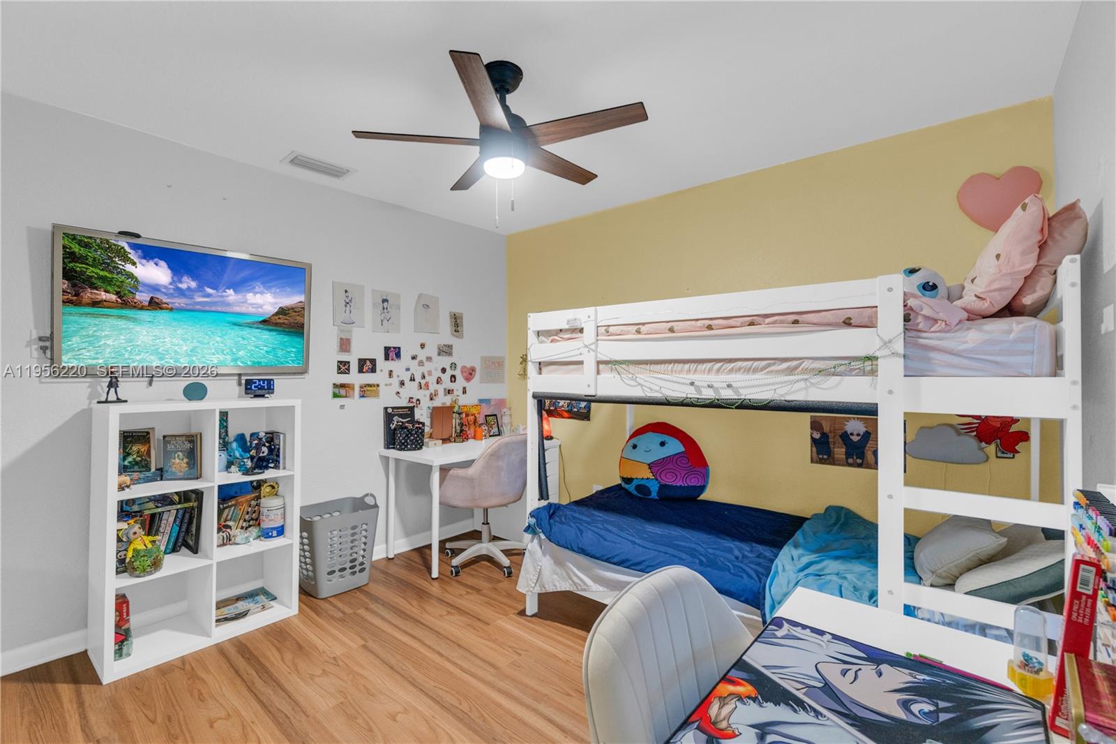 ORANGE TREE HOMES - Residential