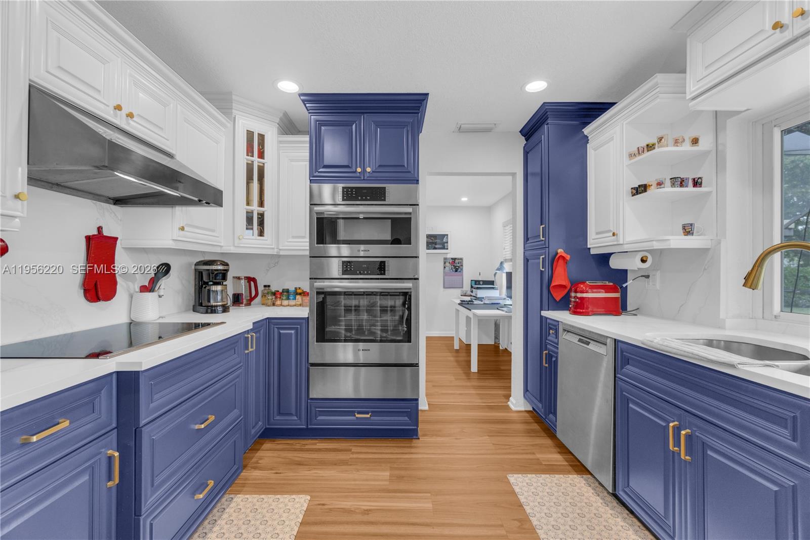 ORANGE TREE HOMES - Residential