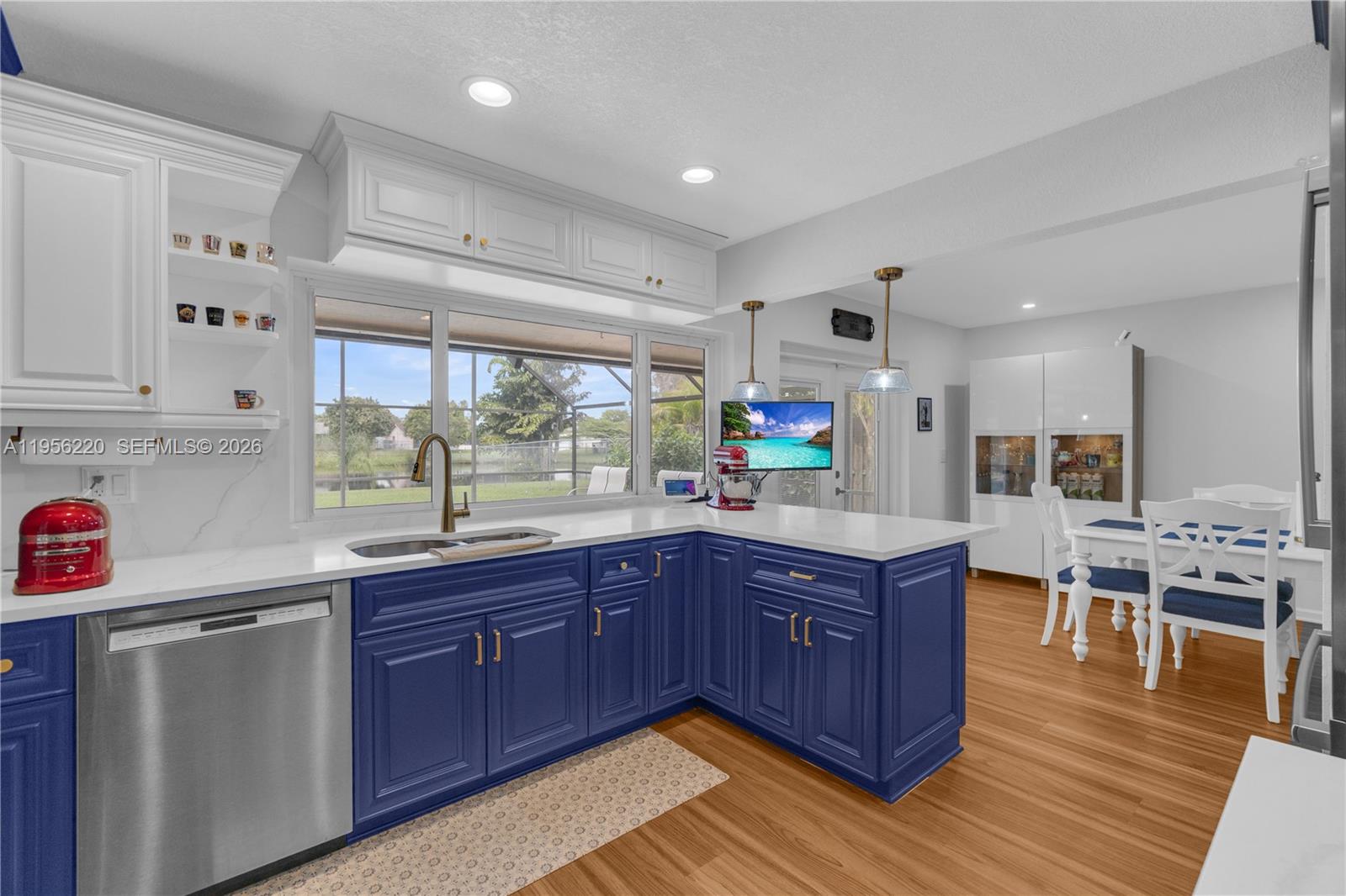 ORANGE TREE HOMES - Residential