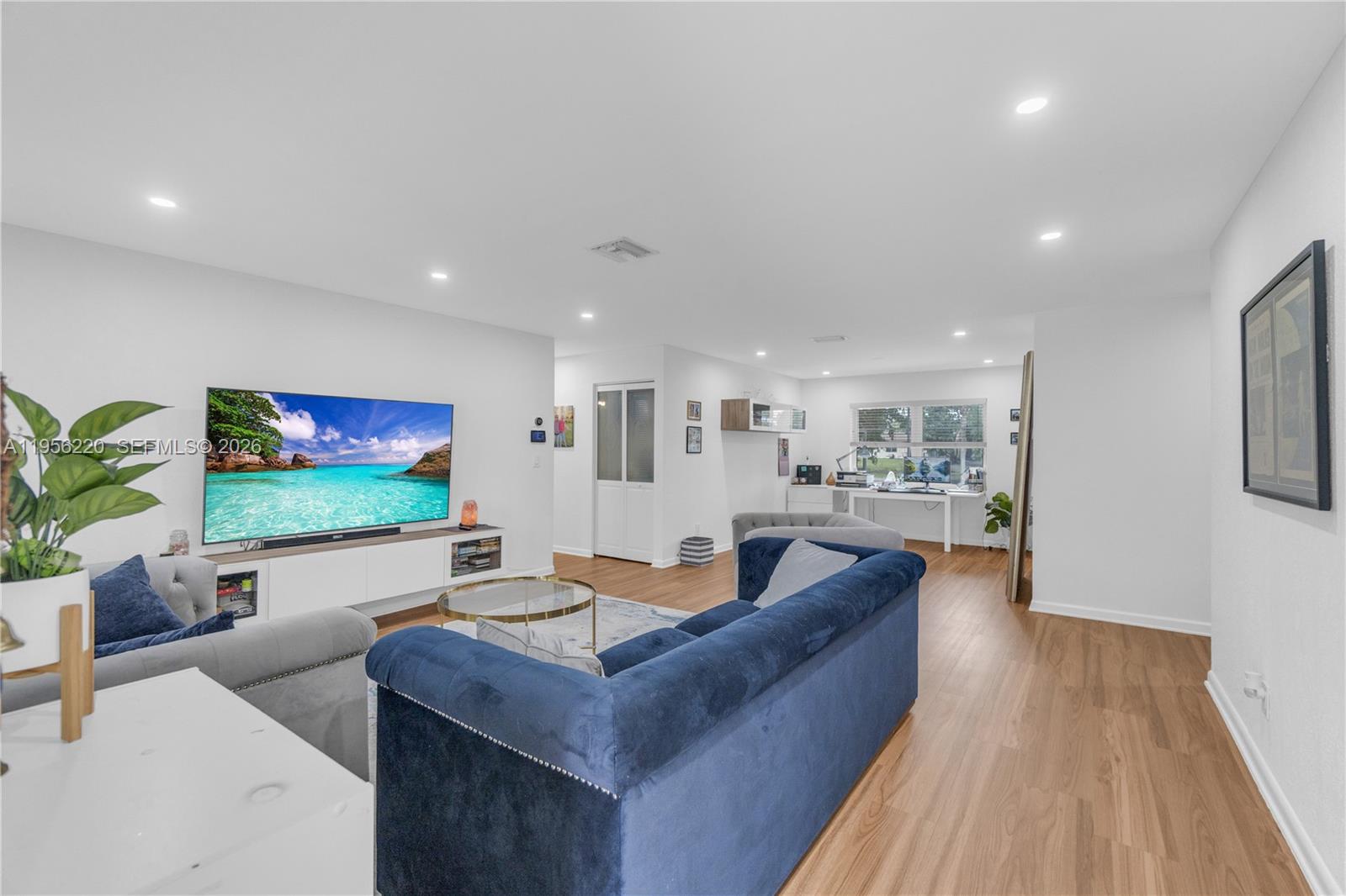 ORANGE TREE HOMES - Residential