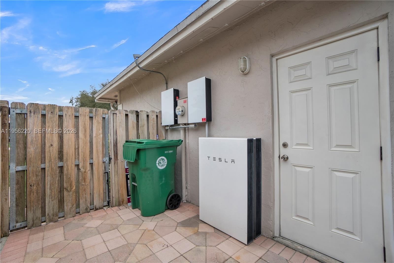 ORANGE TREE HOMES - Residential