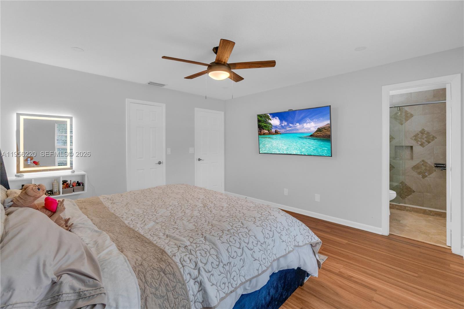 ORANGE TREE HOMES - Residential