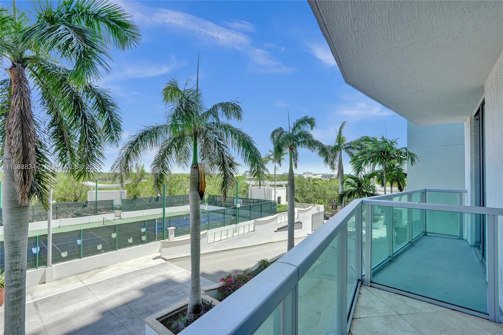 TAO SAWGRASS CONDOMINIUM - Residential Lease