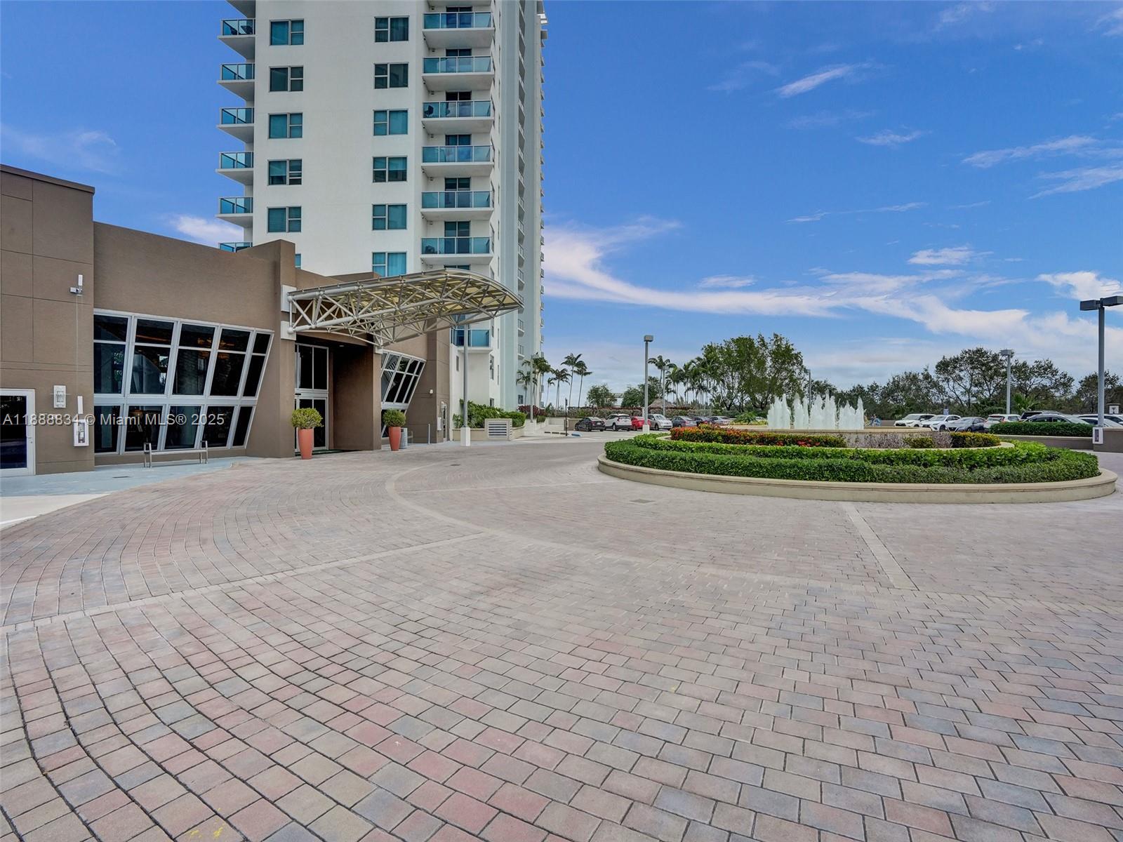 TAO SAWGRASS CONDOMINIUM - Residential Lease