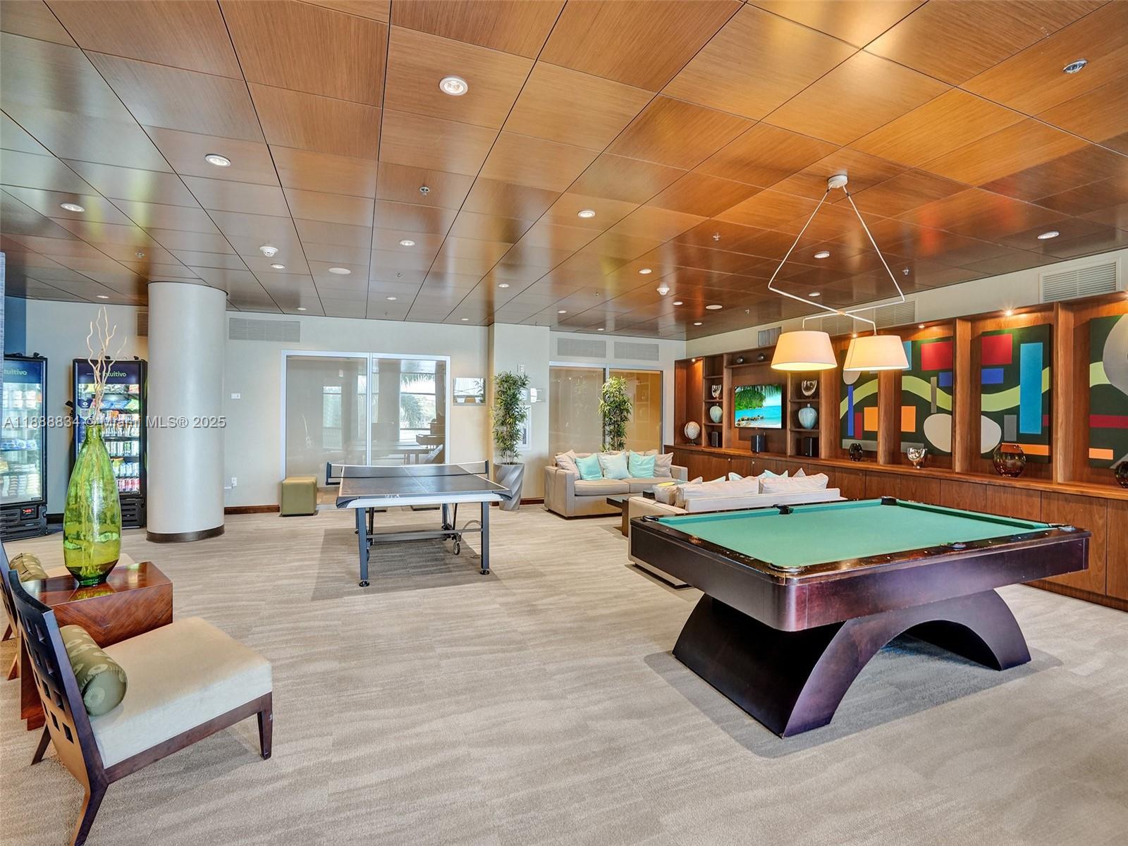 TAO SAWGRASS CONDOMINIUM - Residential Lease