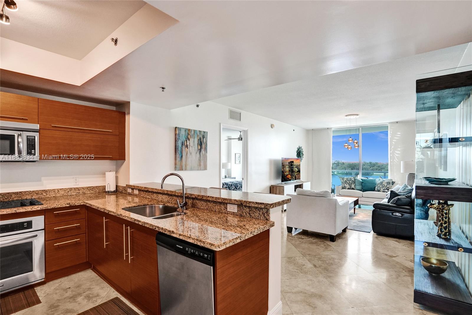 TAO SAWGRASS CONDOMINIUM - Residential Lease