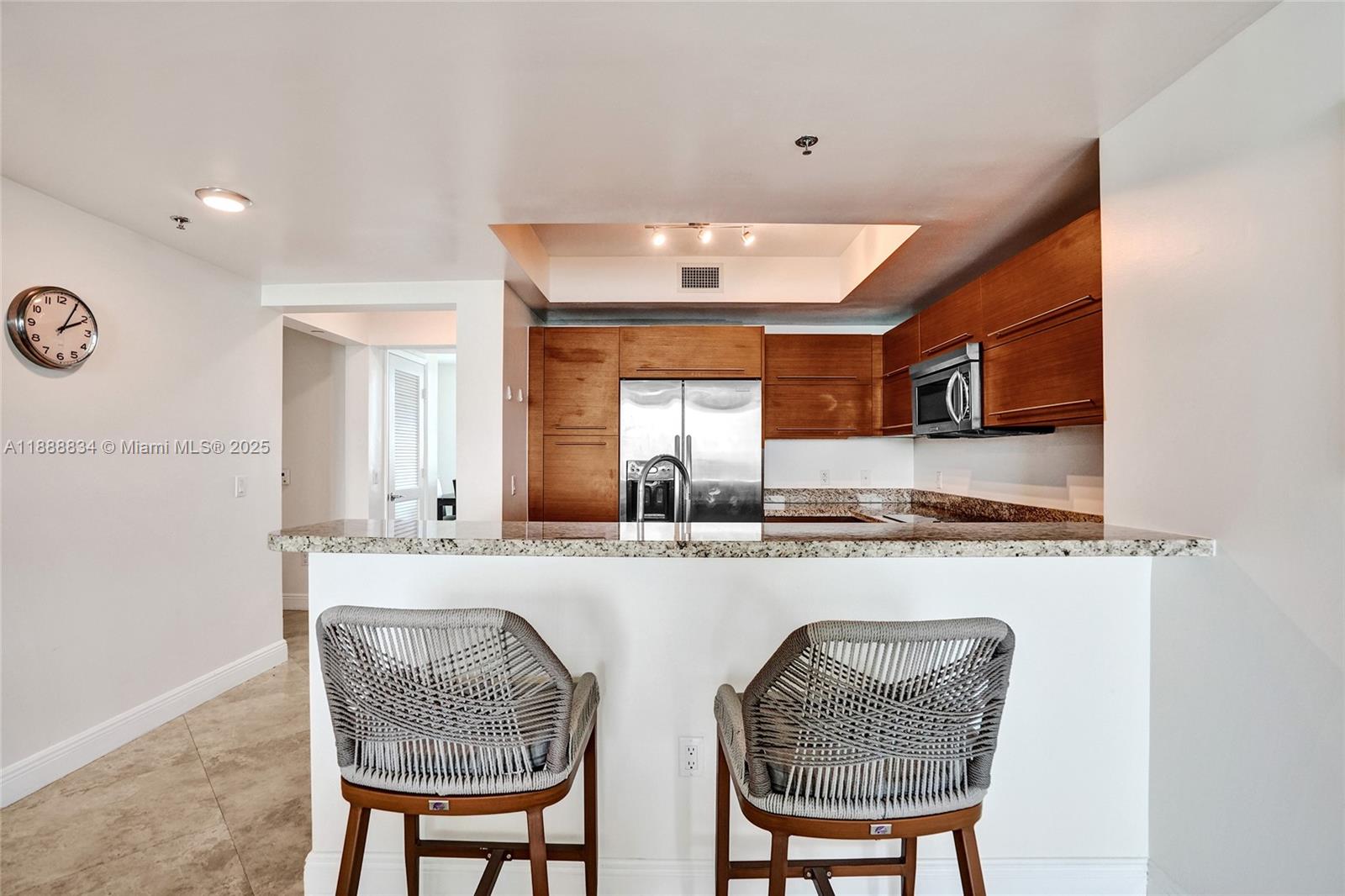 TAO SAWGRASS CONDOMINIUM - Residential Lease