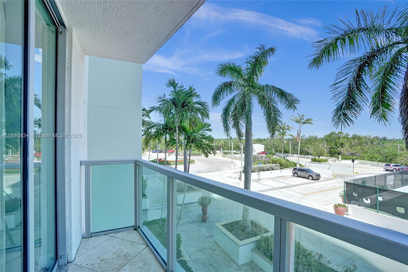 TAO SAWGRASS CONDOMINIUM - Residential Lease