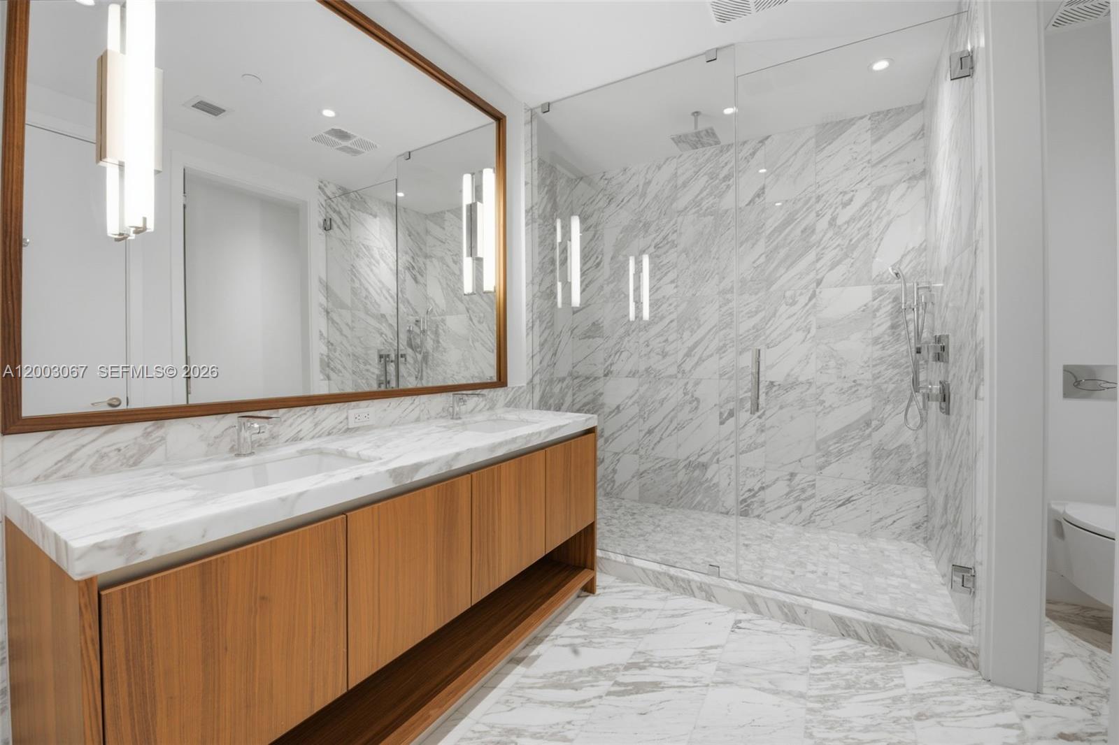 BRICKELL HAMMOCK UNIT NO - Residential Lease