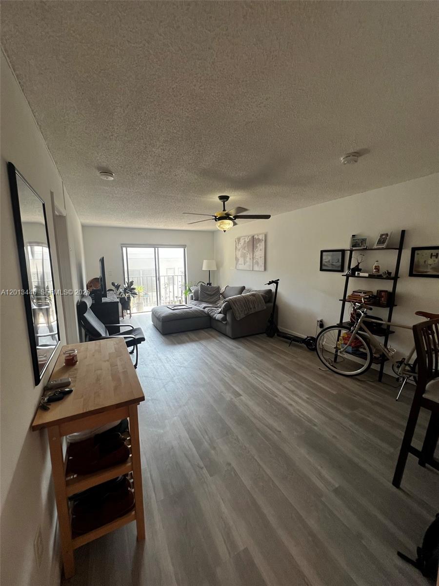 EASTVIEW VILLAS CONDO SOU - Residential Lease