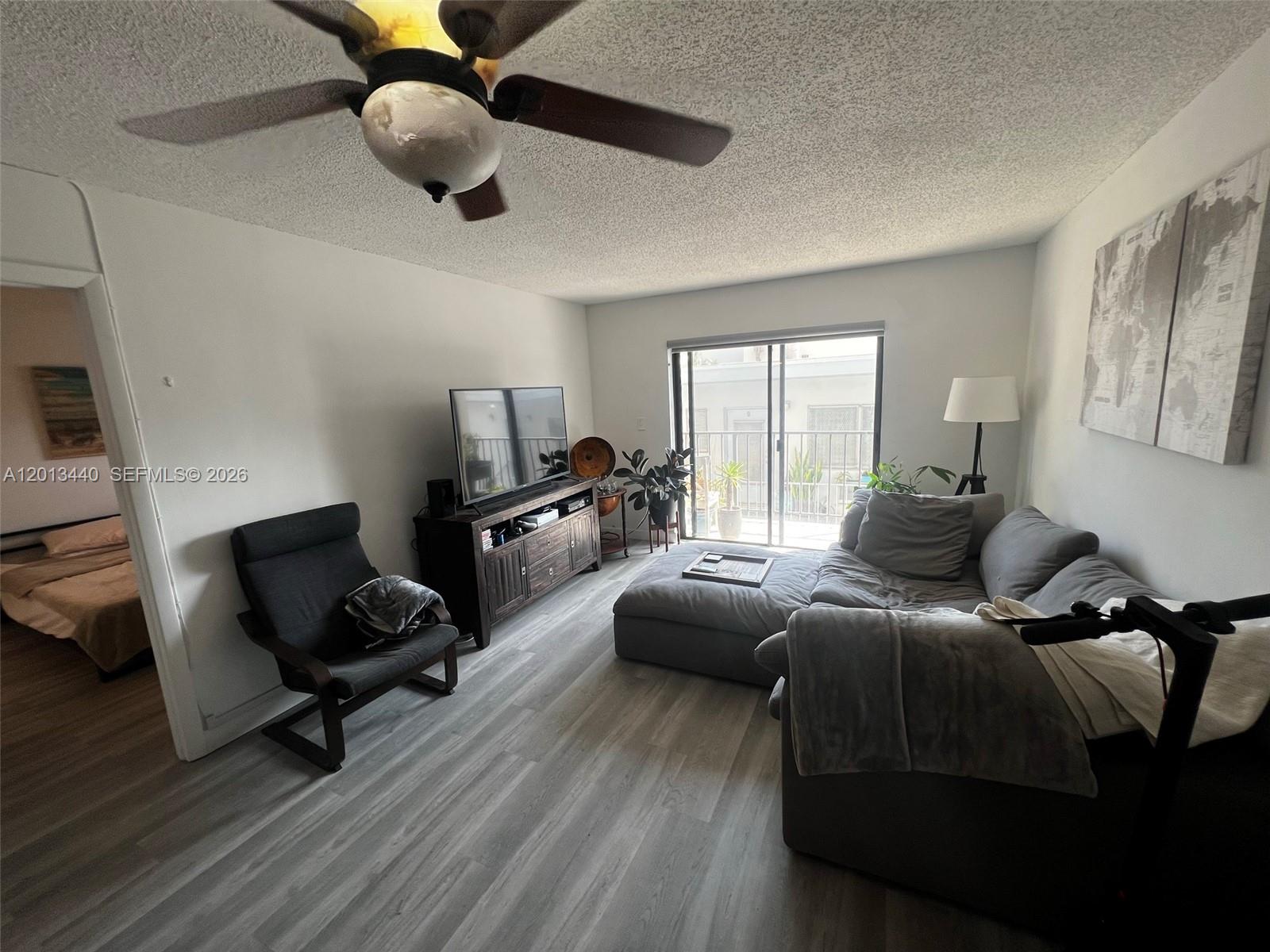 EASTVIEW VILLAS CONDO SOU - Residential Lease