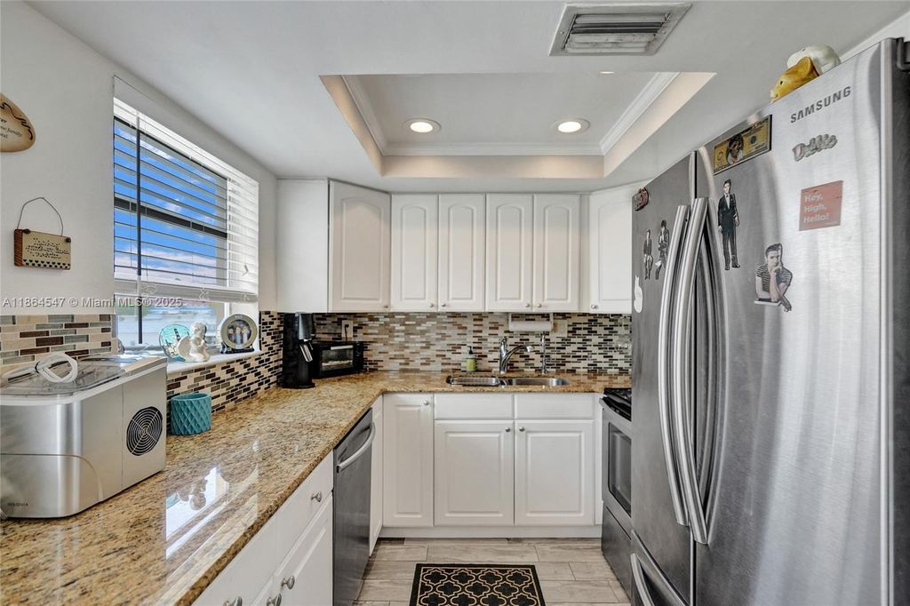 Photo of 2451 NE 49th St #212, Fort Lauderdale, FL 33308 (MLS # A11864547)