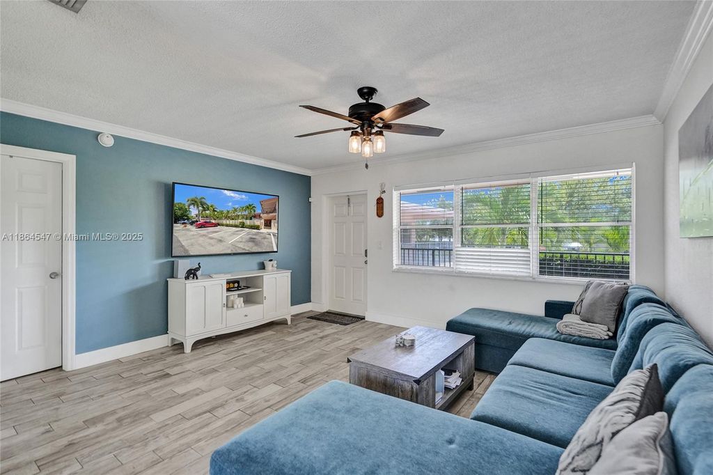 Photo of 2451 NE 49th St #212, Fort Lauderdale, FL 33308 (MLS # A11864547)