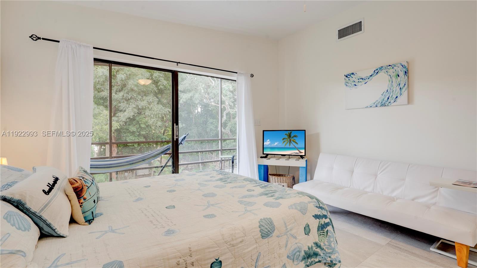 Harris Ocean Park - Residential