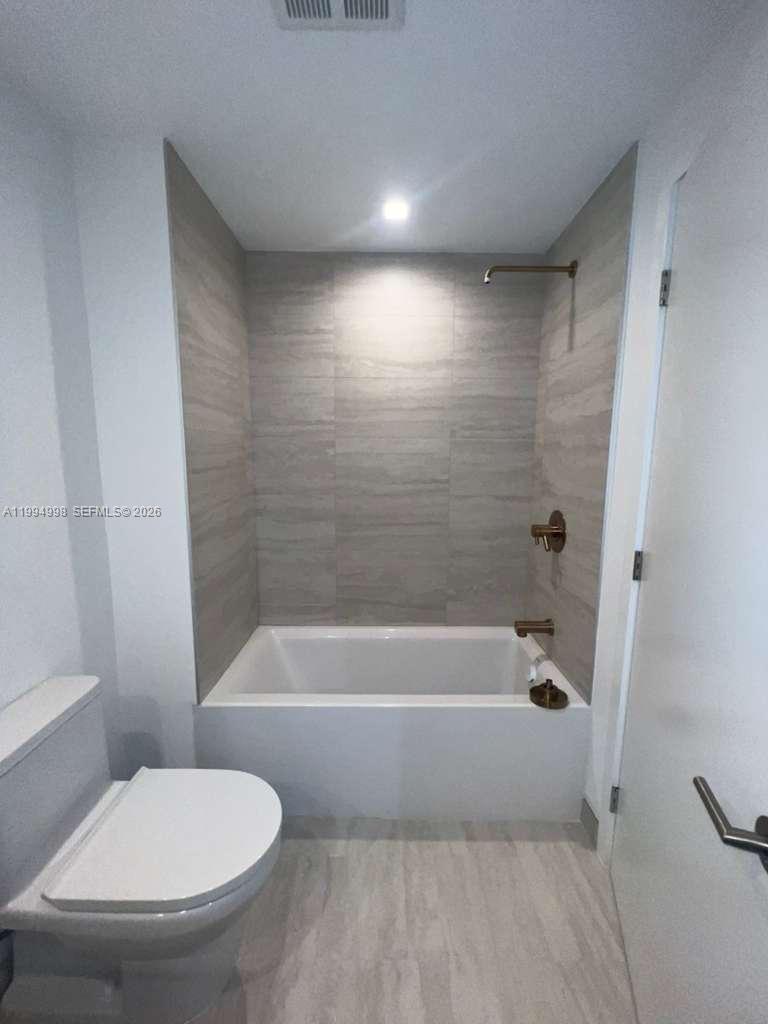 Viceroy Brickell - Residential Lease