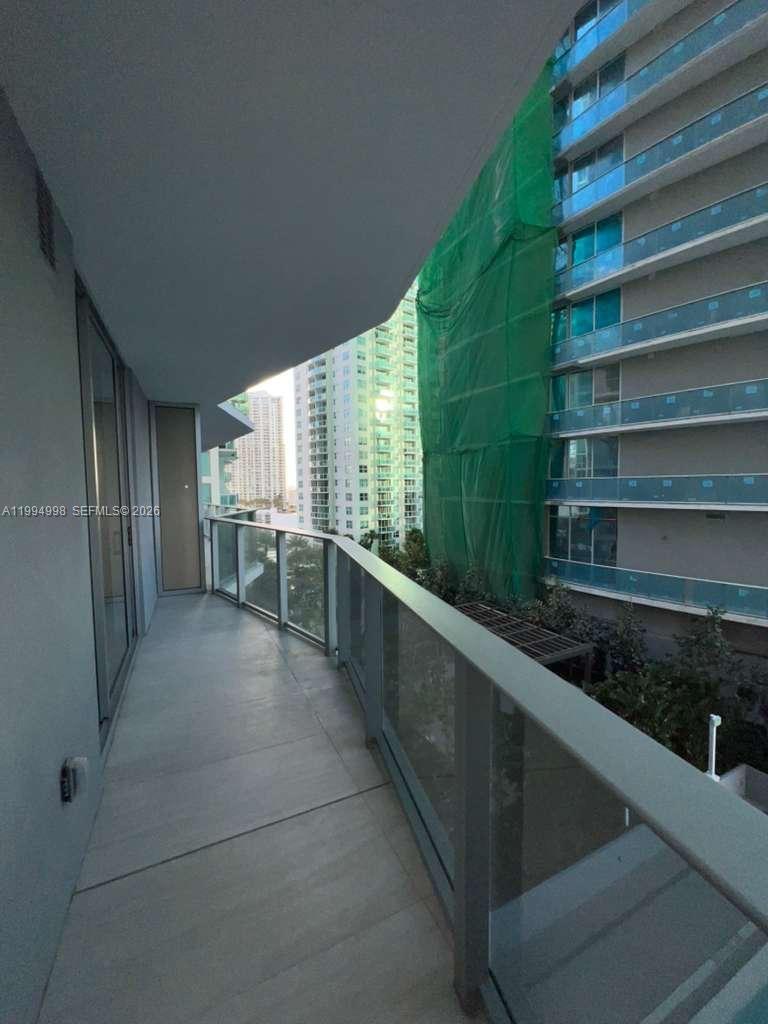 Viceroy Brickell - Residential Lease