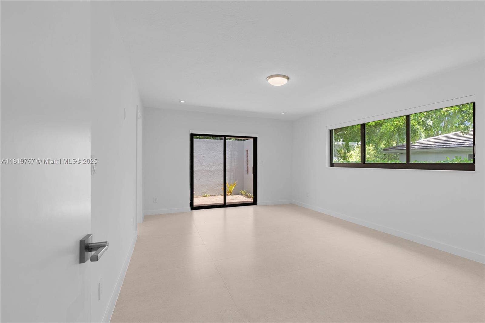 AVOCADO ACRES - Residential Lease