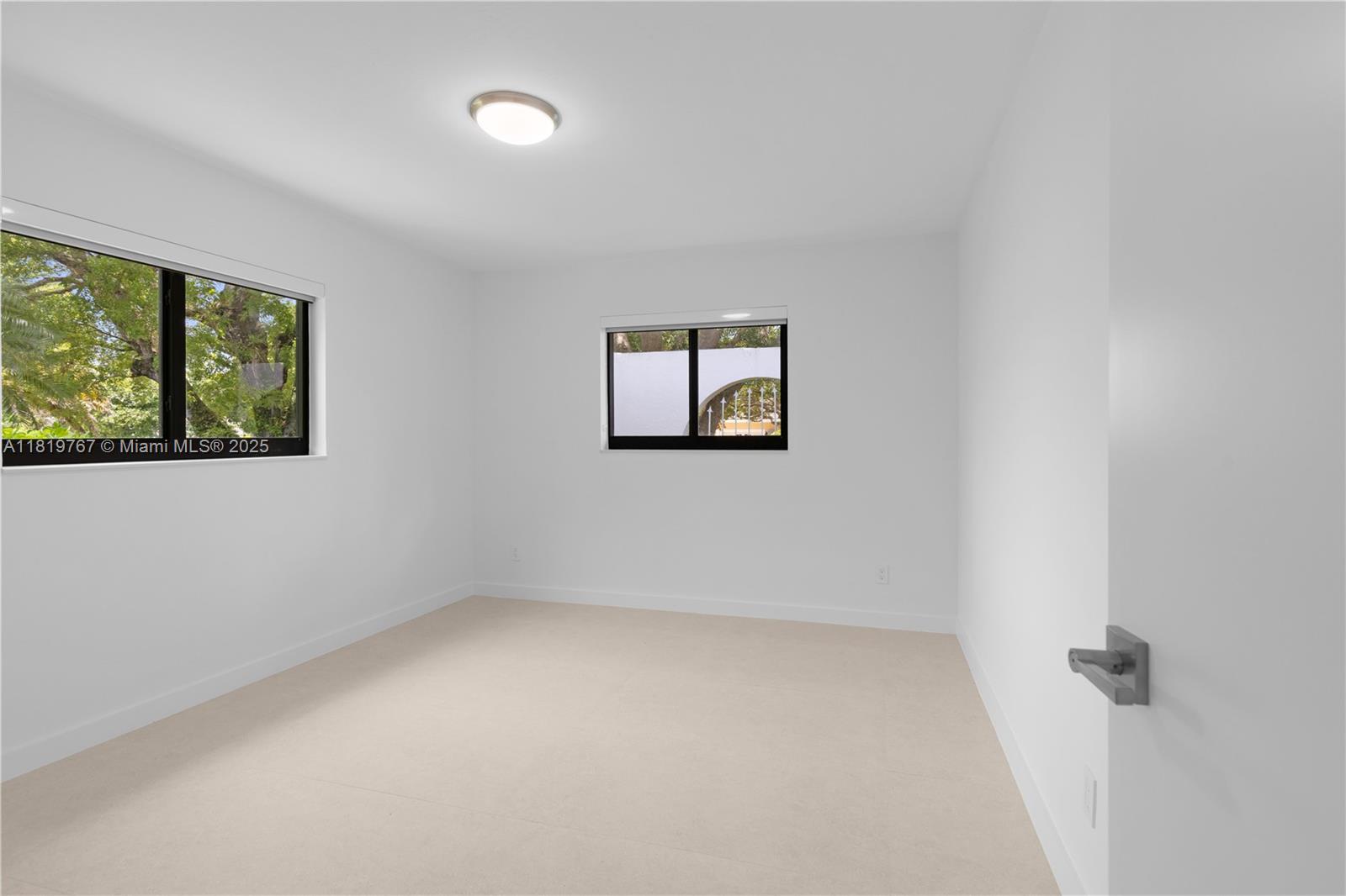 AVOCADO ACRES - Residential Lease