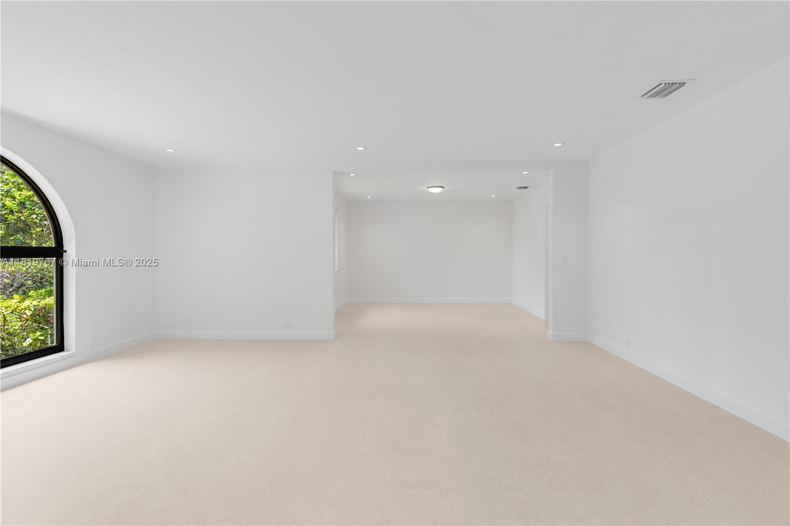 AVOCADO ACRES - Residential Lease